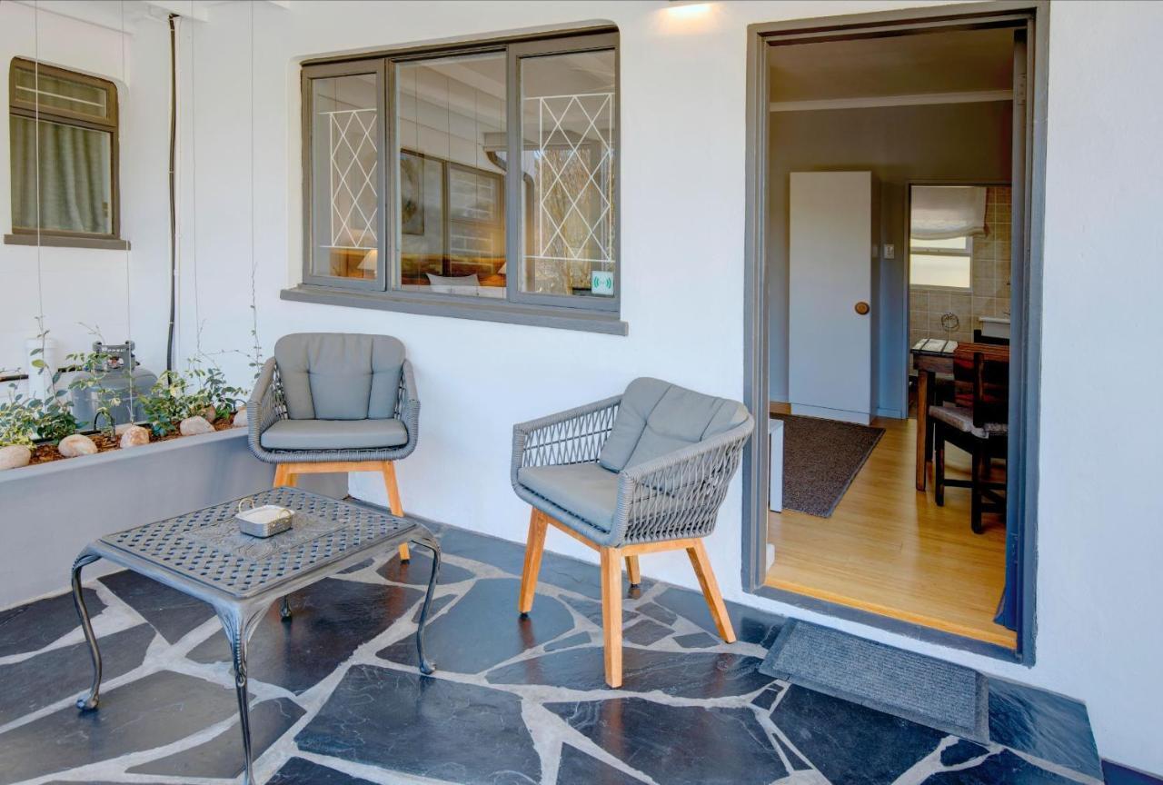 Amour Guest House George Extérieur photo